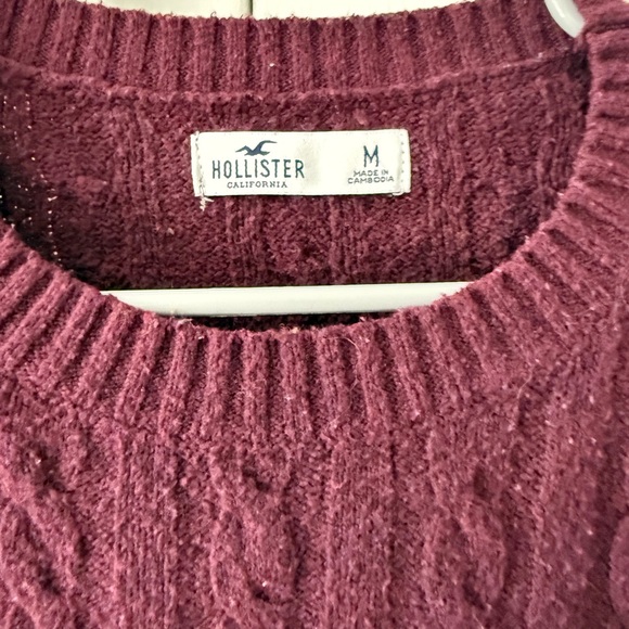 Hollister Maroon Cable Knit Sweater - Picture 2 of 7